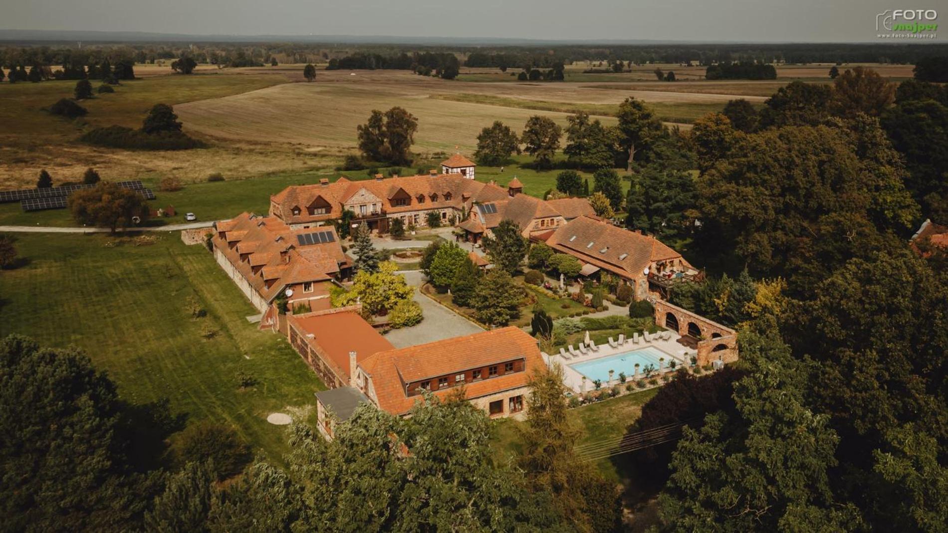 Zabi Dwor - Hotel - Restauracja - Spa Zielona Gora  Luaran gambar