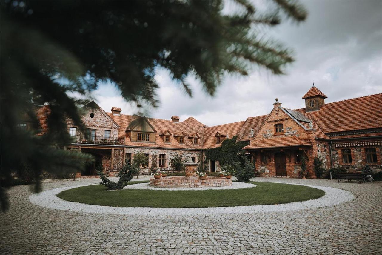 Zabi Dwor - Hotel - Restauracja - Spa Zielona Gora  Luaran gambar